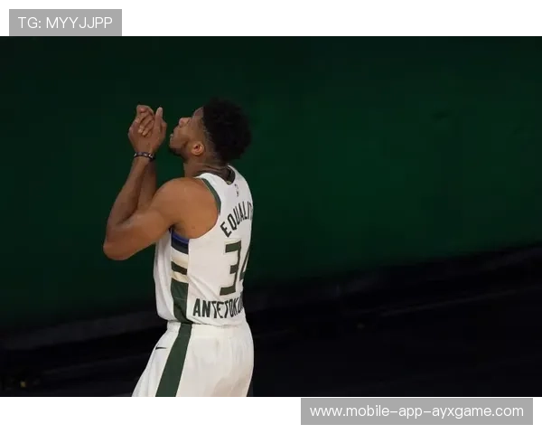 杜兰特逆天一投,篮网险胜对手